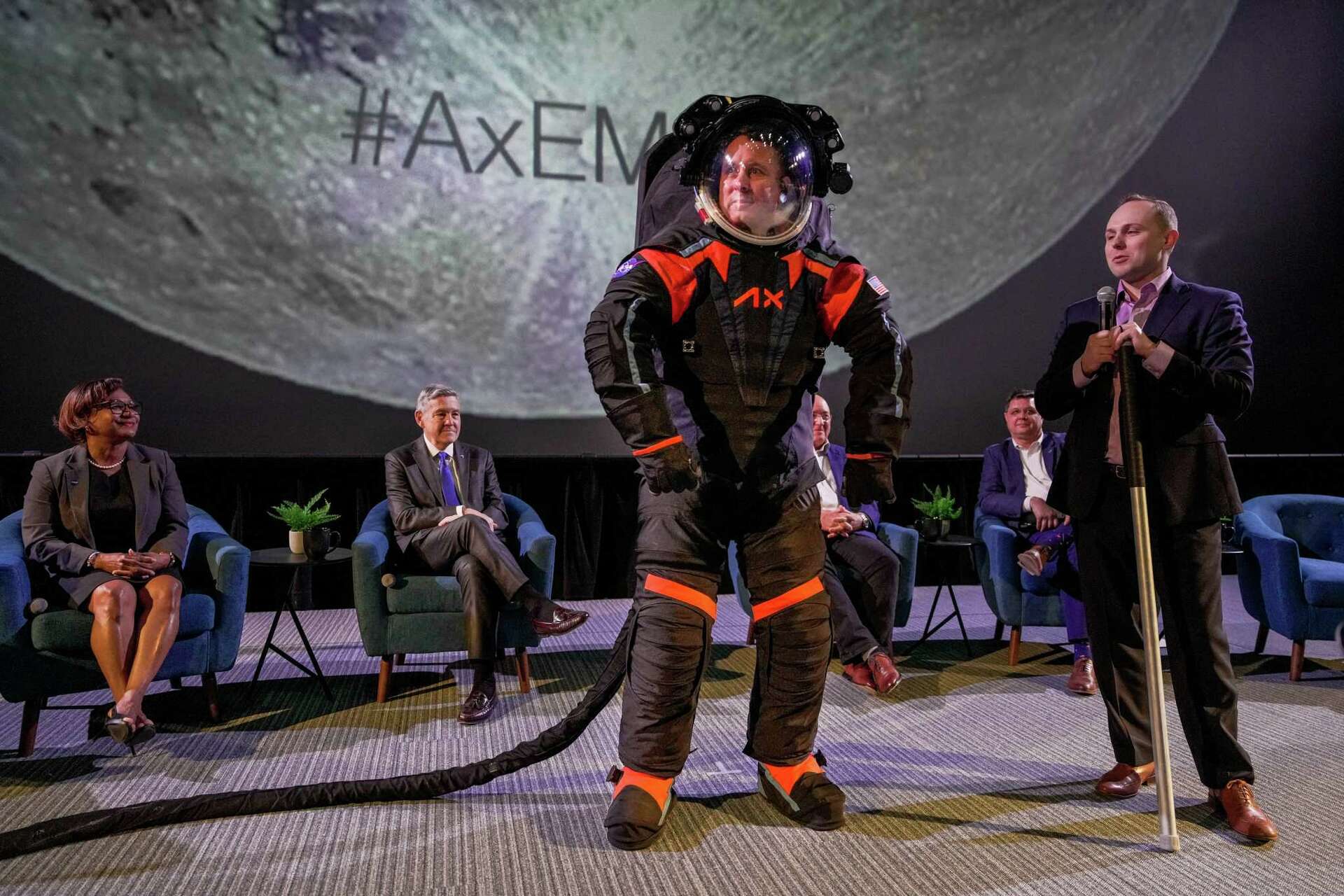 NASA enda ikke til månen—USA på vei ned i nekrologen