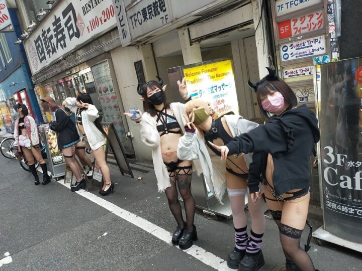 Blitznew𐌔 04.11.2025 — In Cash 4 the Crash