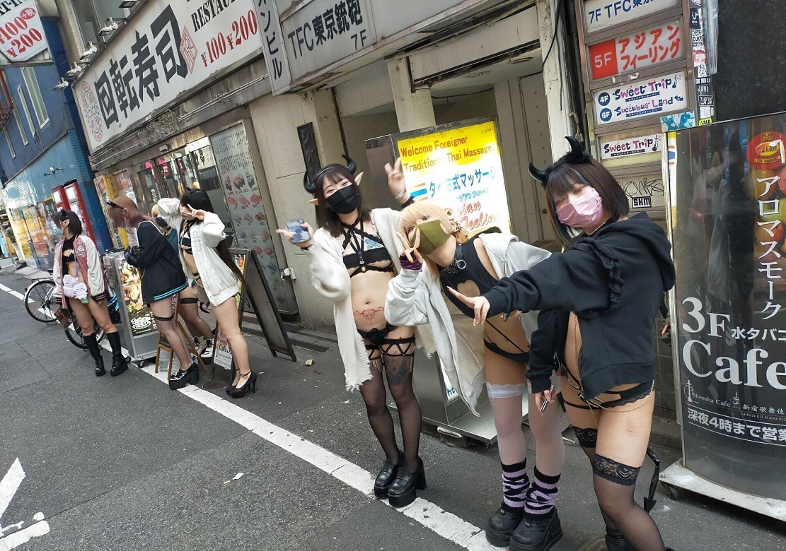 Blitznew𐌔 04.11.2025 — In Cash 4 the Crash