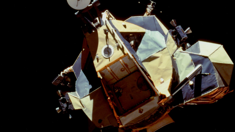 Apollos månelanderabusrditeter og merkeligheter 1/33