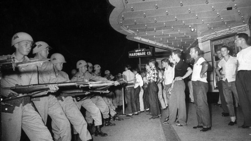 Vanlige folks idioti utnyttes til det fulle av «demokratiet», og dets mangfoldige derivasjoner og demagoger