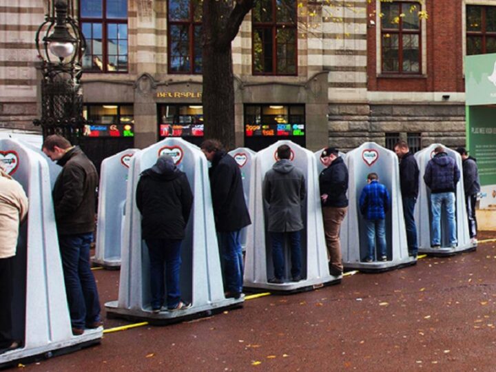 Celeris Expergefactio | Clowns In America, i «Gullalderen», prater økonomisk sluttspillpisspreik i Amsterdam